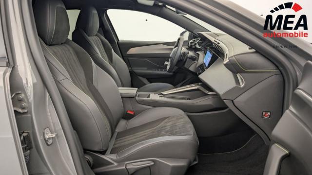 Peugeot 408 image 8