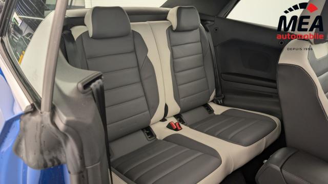 Volkswagen T-Roc image 9