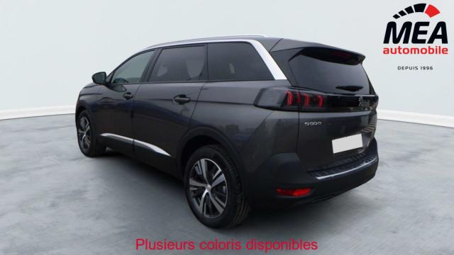Peugeot 5008 image 1
