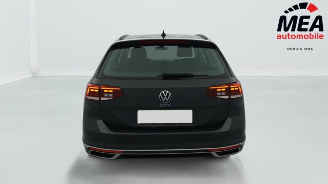 Volkswagen Passat Sw image 3