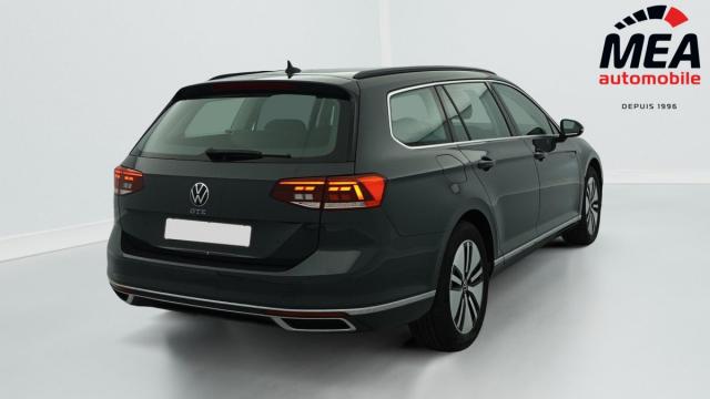 Volkswagen Passat Sw image 7