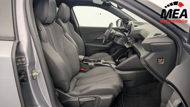 Peugeot 2008 image 9