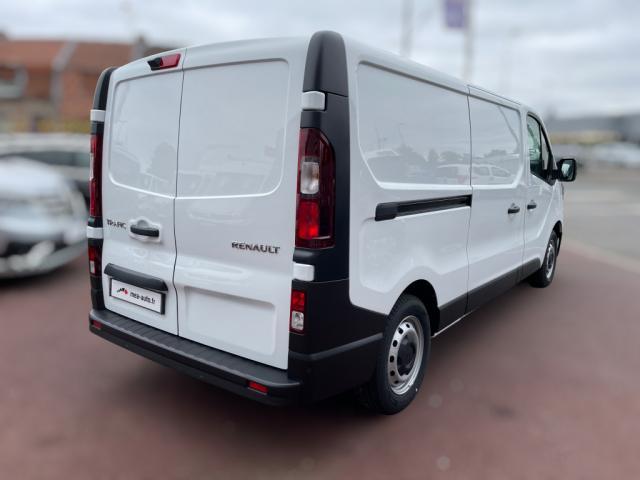 Renault Trafic image 4