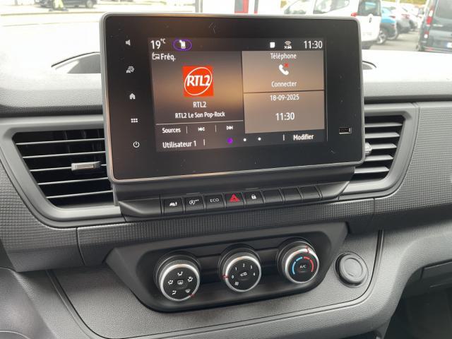 Renault Trafic image 6