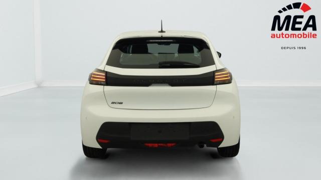 Peugeot 208 image 3