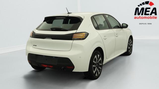 Peugeot 208 image 7