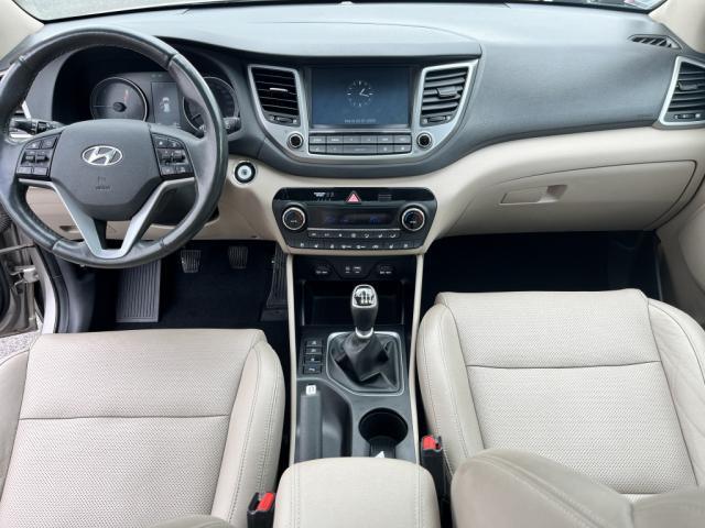 Hyundai Tucson image 3