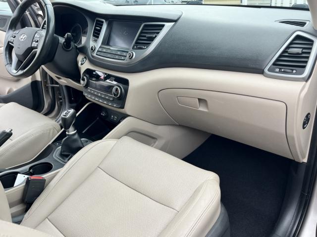 Hyundai Tucson image 8