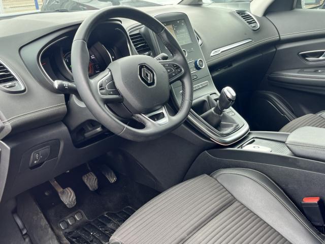 Renault Scénic image 2