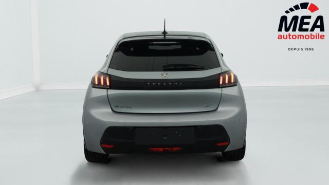 Peugeot 208 image 3