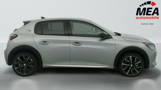 Peugeot 208 image 4