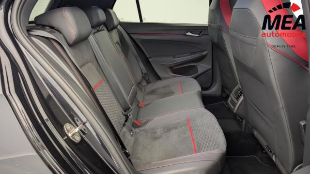 Volkswagen Golf image 7