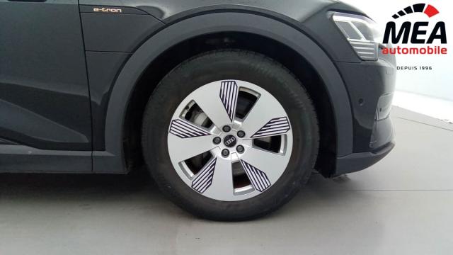 Audi E-Tron image 8