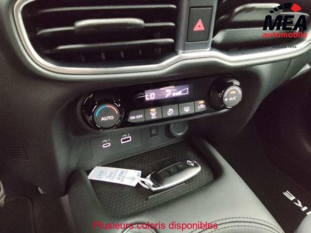 Nissan Juke image 6