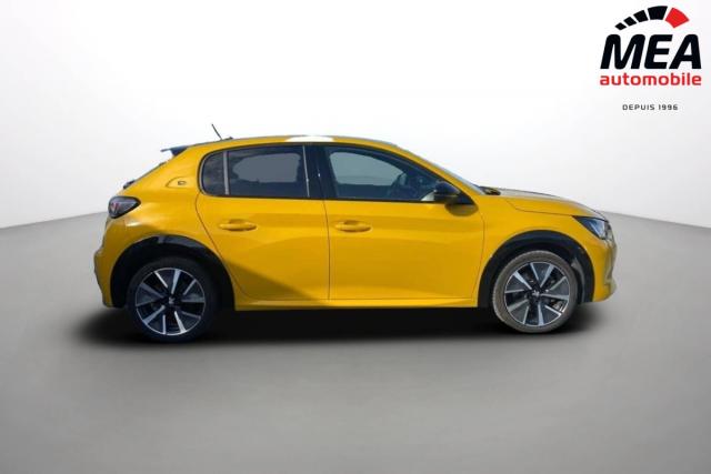 Peugeot 208 image 8