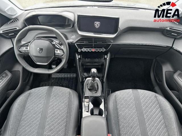 Peugeot 208 image 7