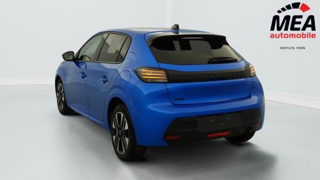 Peugeot 208 image 7