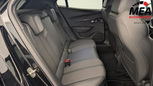Peugeot 2008 image 8