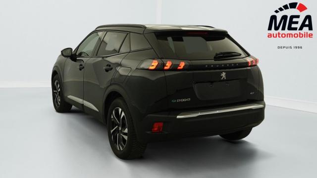 Peugeot 2008 image 7
