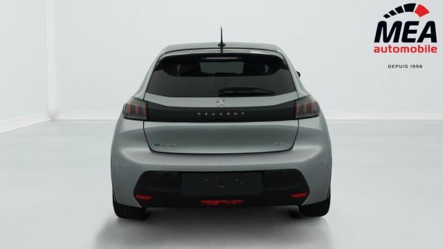 Peugeot 208 image 3