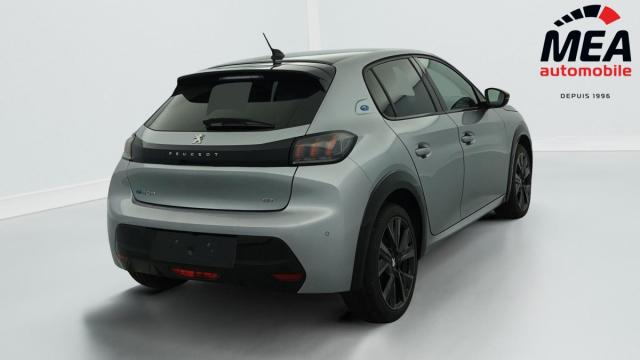 Peugeot 208 image 4