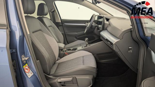 Volkswagen Golf image 9