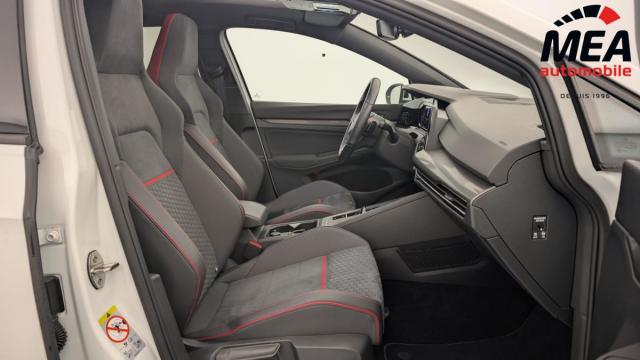 Volkswagen Golf image 7