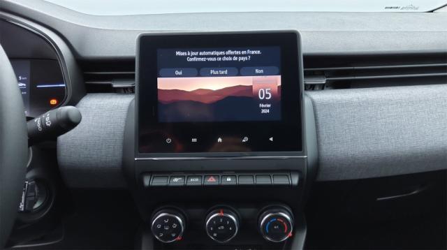 Renault Clio image 9