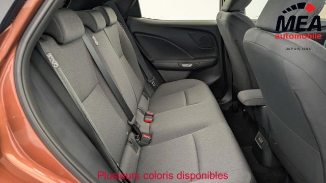 Lexus Lbx image 8