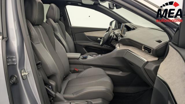Peugeot 3008 image 3