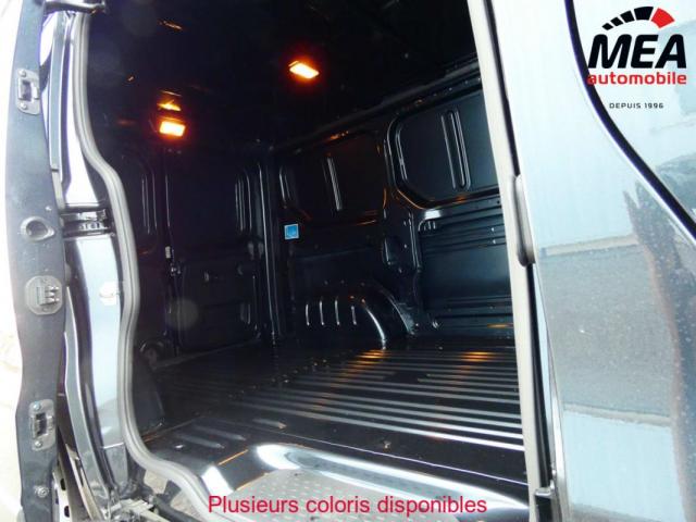 Renault Trafic image 2