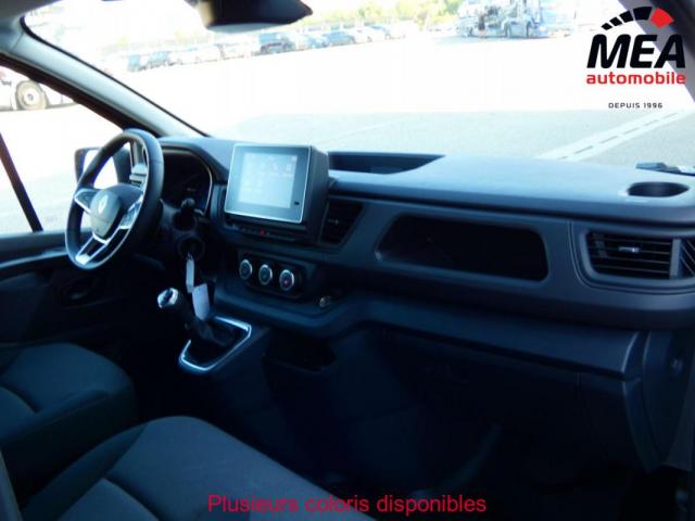 Renault Trafic image 7