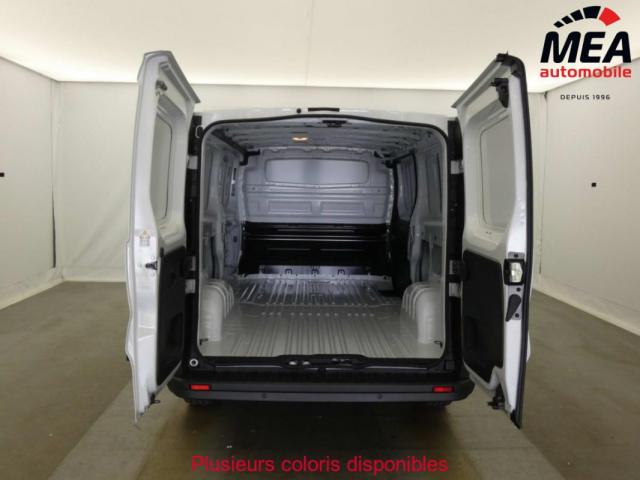 Renault Trafic image 2