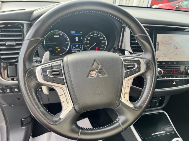 Mitsubishi Outlander Phev image 9