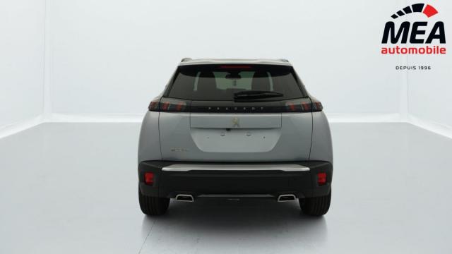Peugeot 2008 image 2