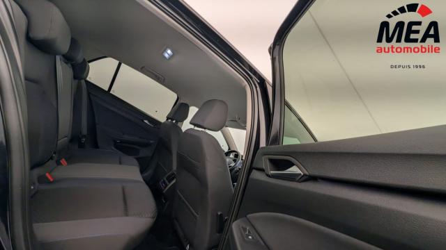 Volkswagen Golf image 1