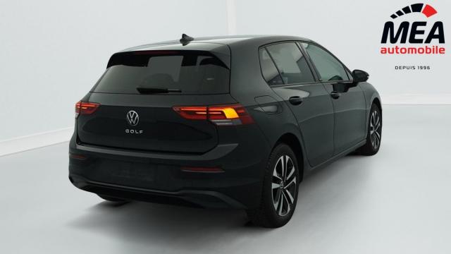 Volkswagen Golf image 6