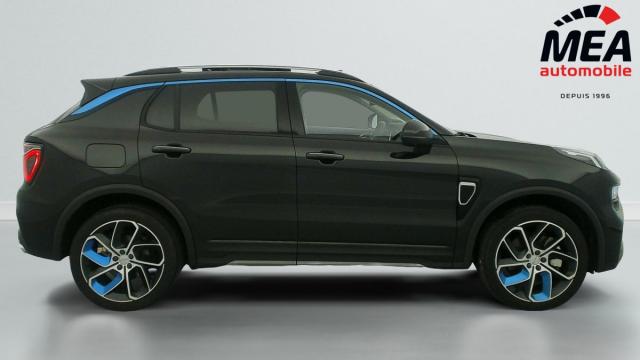 Lynk & Co 01 image 2