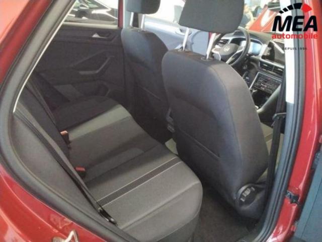 Volkswagen T-Roc image 2