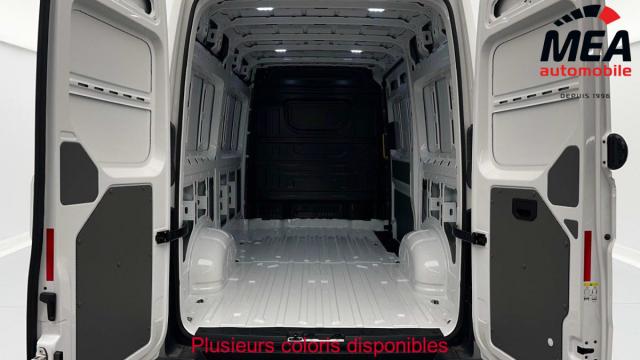 Volkswagen Crafter image 8