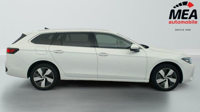 Volkswagen Passat Sw image 8