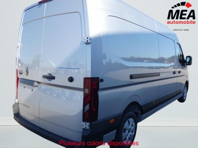Renault Master image 2