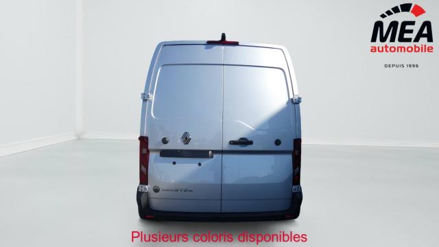Renault Master image 1