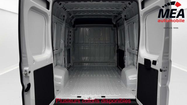 Peugeot Boxer image 3