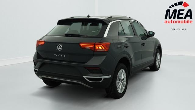 Volkswagen T-Roc image 7