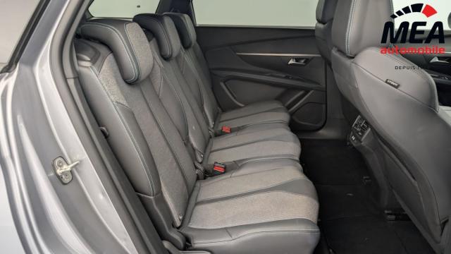 Peugeot 5008 image 3
