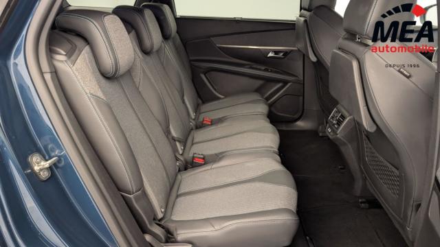 Peugeot 5008 image 6