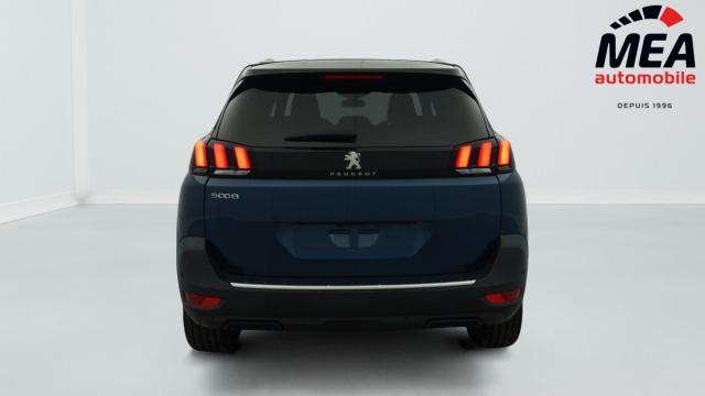 Peugeot 5008 image 7