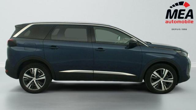 Peugeot 5008 image 1