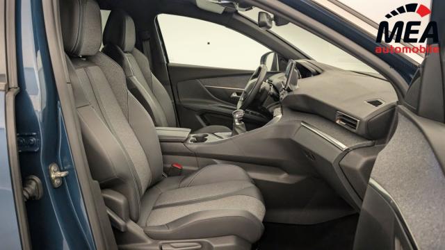 Peugeot 5008 image 3